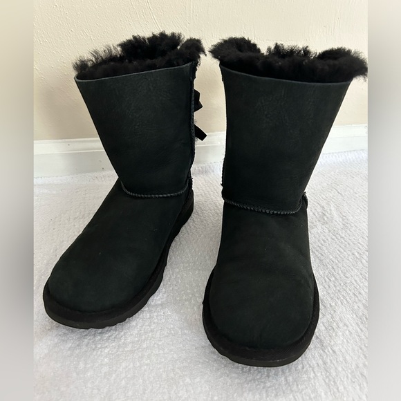 UGG Bailey Bow II Boot - Picture 3 of 4